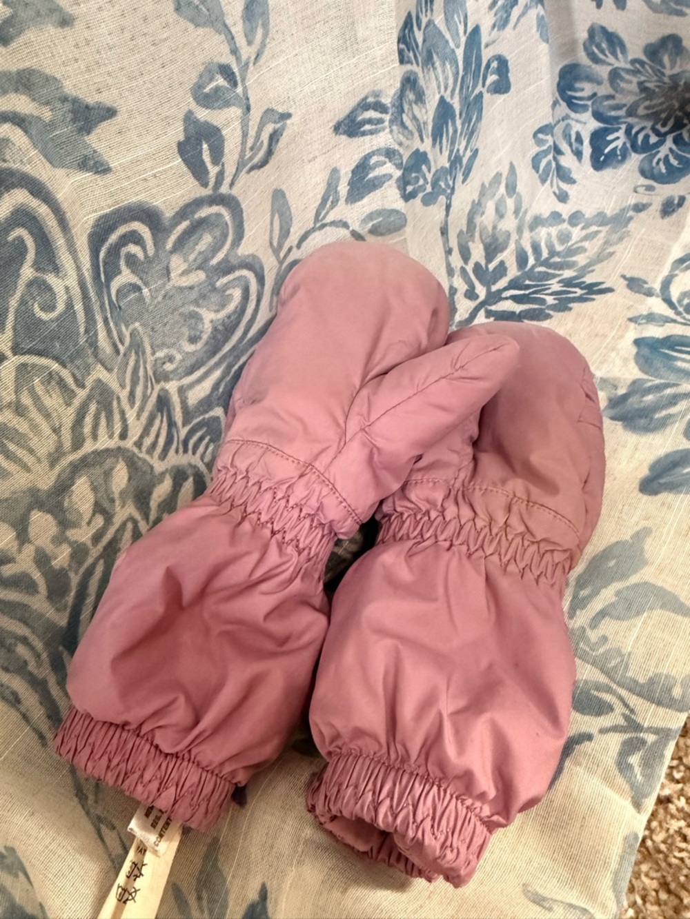 Patagonia Pink Kids Mittens - Dusty Rose